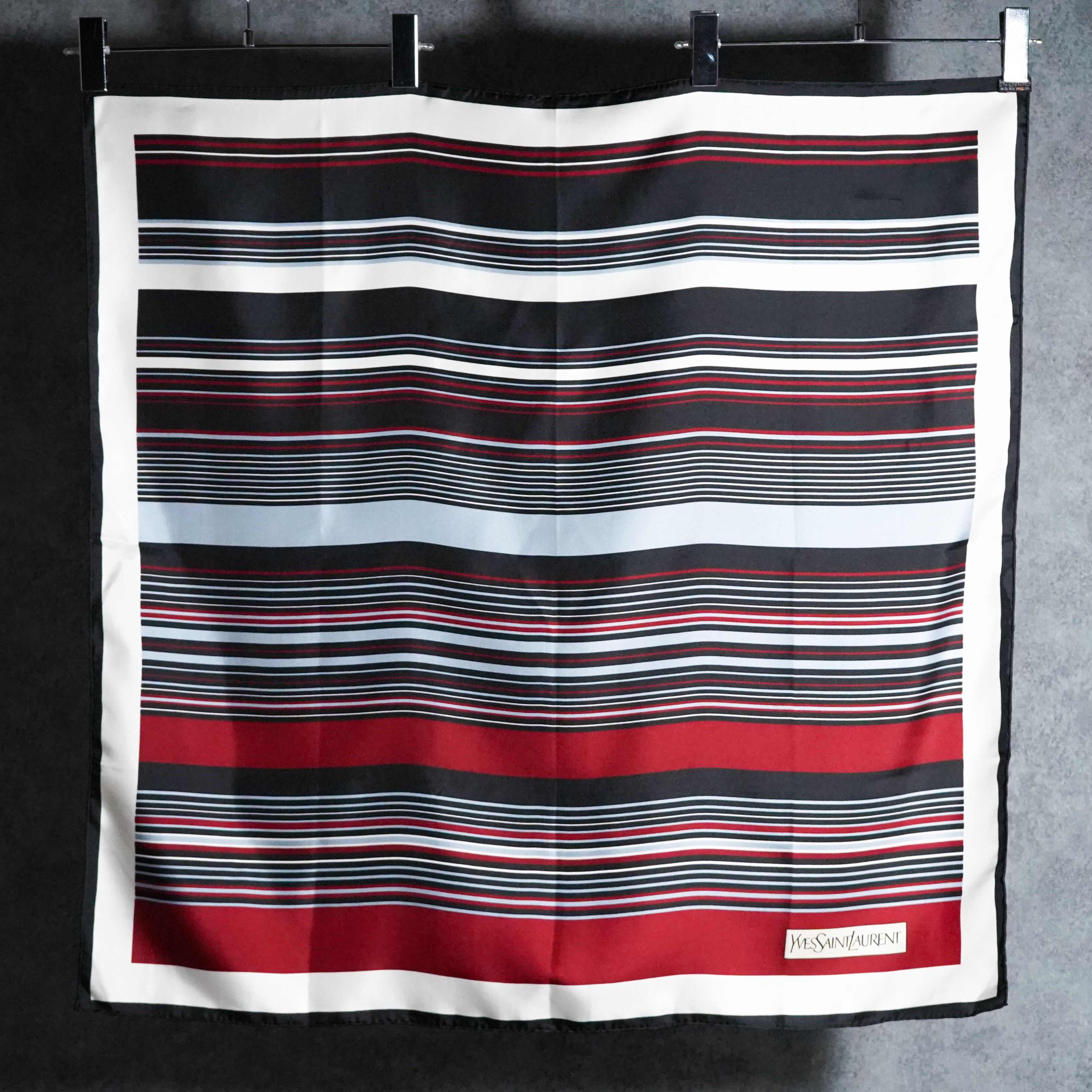 HERMES Vintage Silk Scarf エルメス シルクスカーフ カレ45 プチカレ