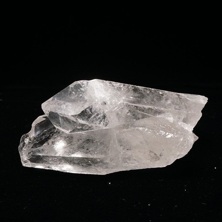 水晶 クラスター 原石 アーカンソー産 一点物 272-250