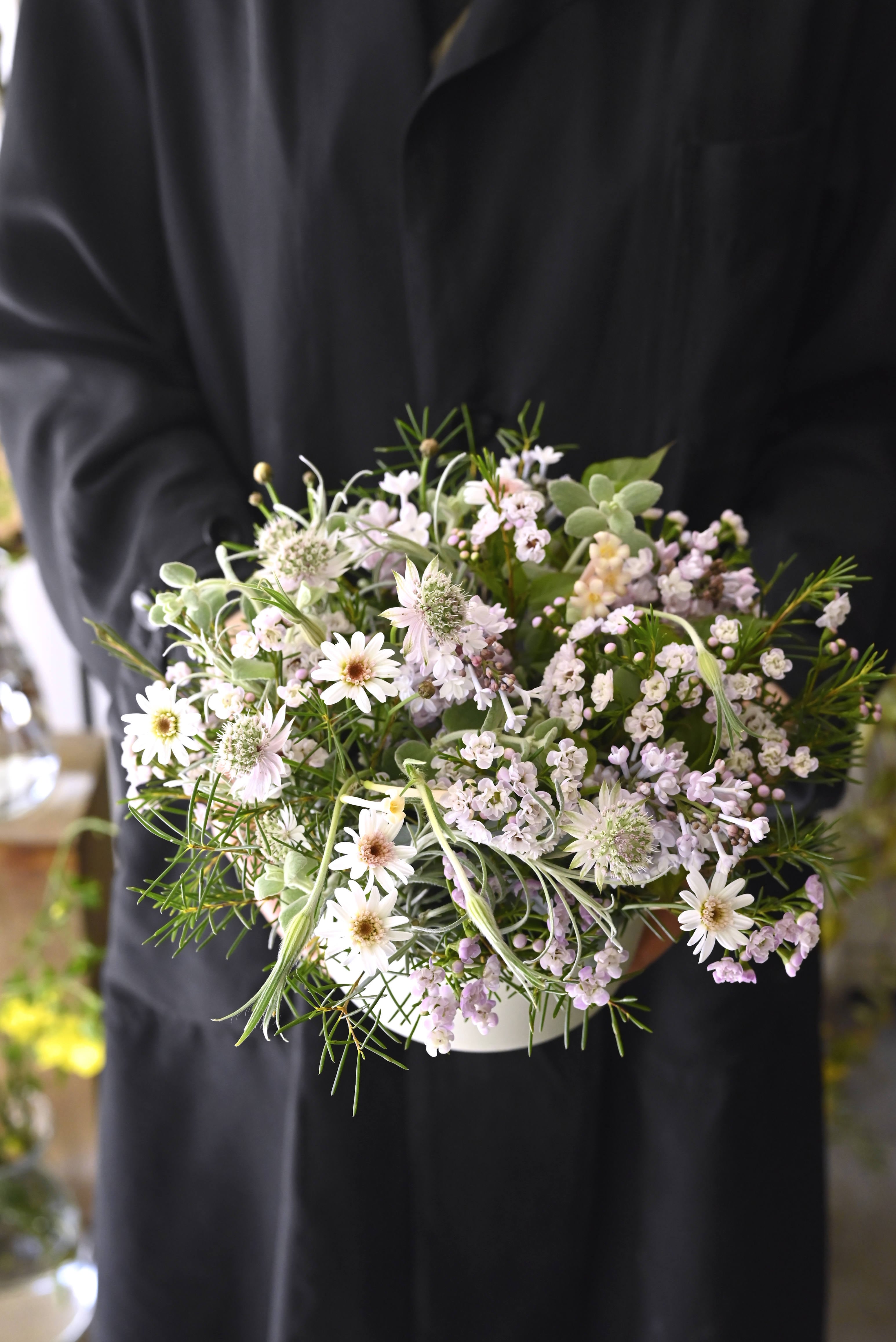 【店頭受け取り専用5/4~5/10】Mother's Day Arrangement Mサイズ