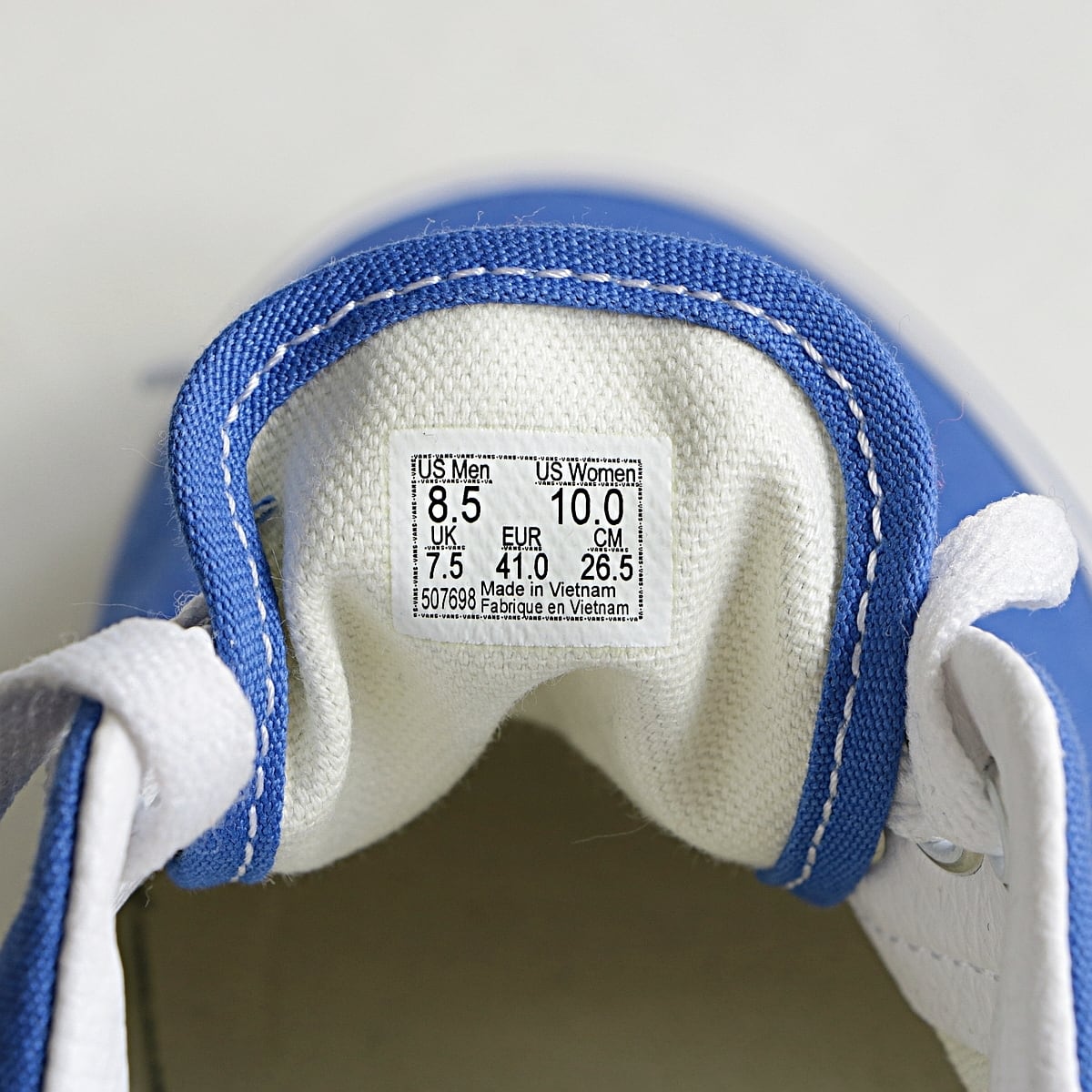 VANS ヴァンズ AUTHENTIC usa企画 ローカット スニーカー 26.5cm相当