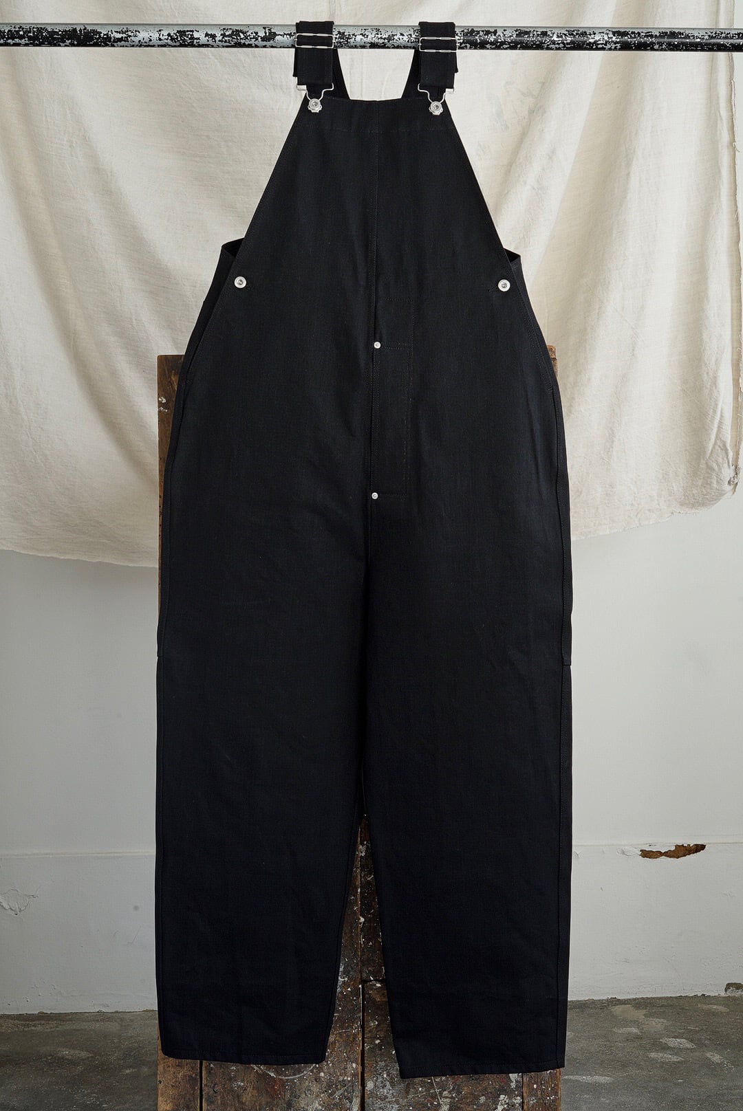 TUKI - 原田服飾研究所 - TYPE 2, LOOSE FIT SALOPETTES (BLACK/BLACK