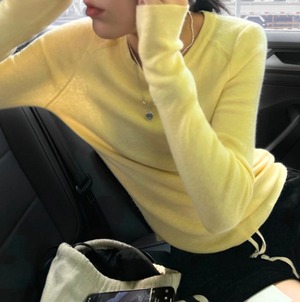 3color / ラウンドネックニットトップス