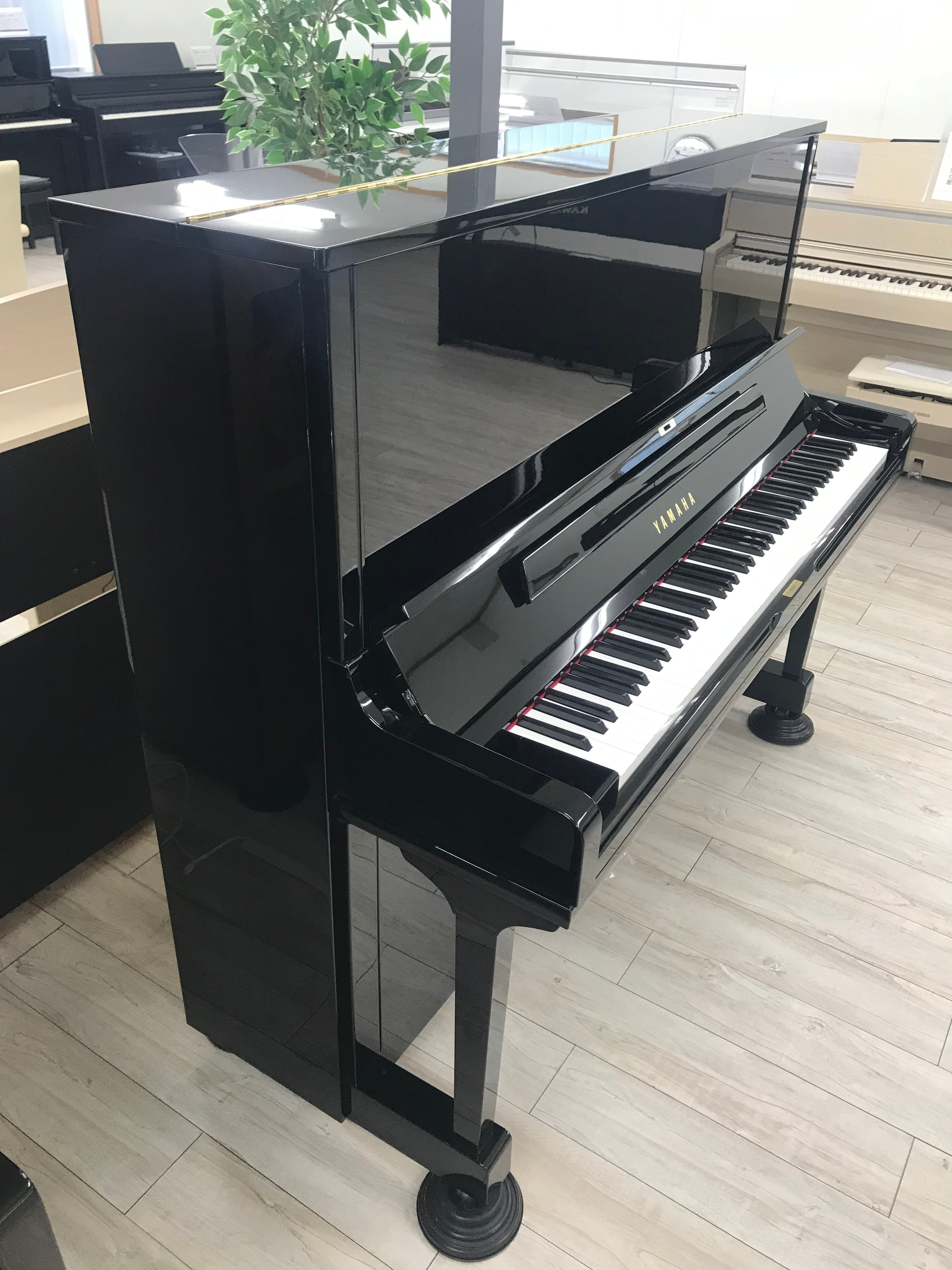 ★68336【アップライトピアノ】YAMAHA　YUS3SEB ☆68336【アップライトピアノ】YAMAHA YUS3SEB | リユース専門店