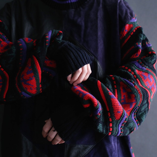 poison color 3D wave knit and leather switching sweater