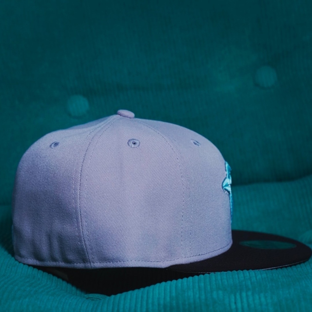 【gifthat別注】NEW ERA 59FIFTY/5950 TORJAY トロント・ブルージェイズ　GRAY BLACK SEAGLASS