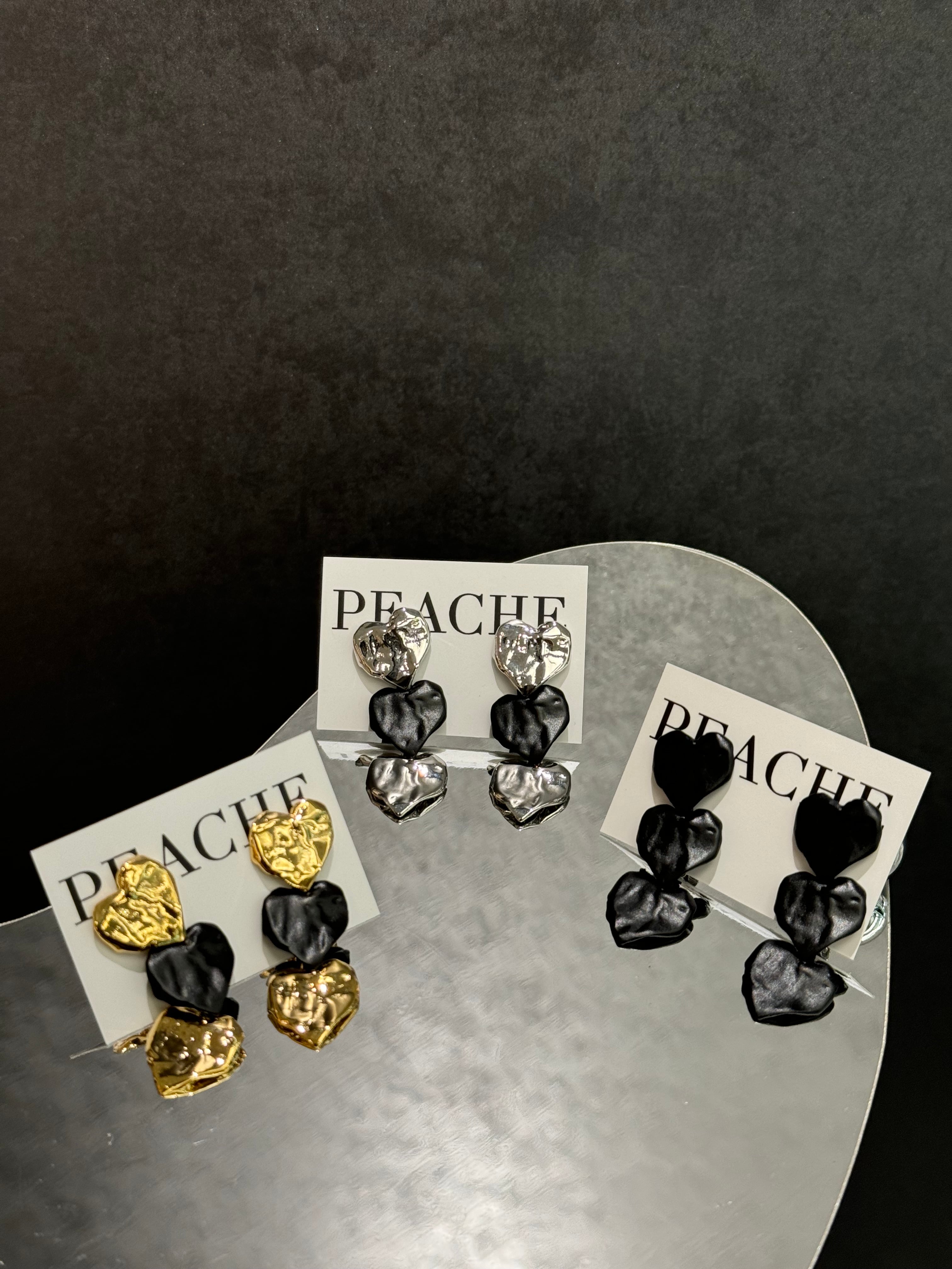 heart line mat silver