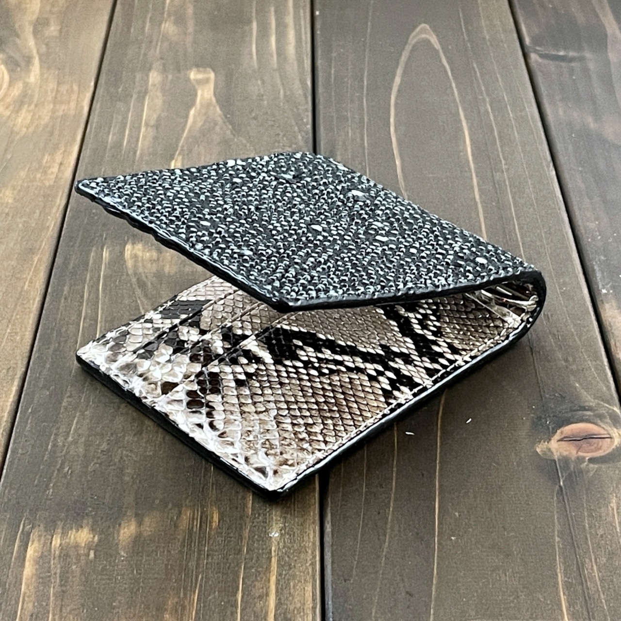 スタースティングレイ × パイソン マネークリップ ブラック