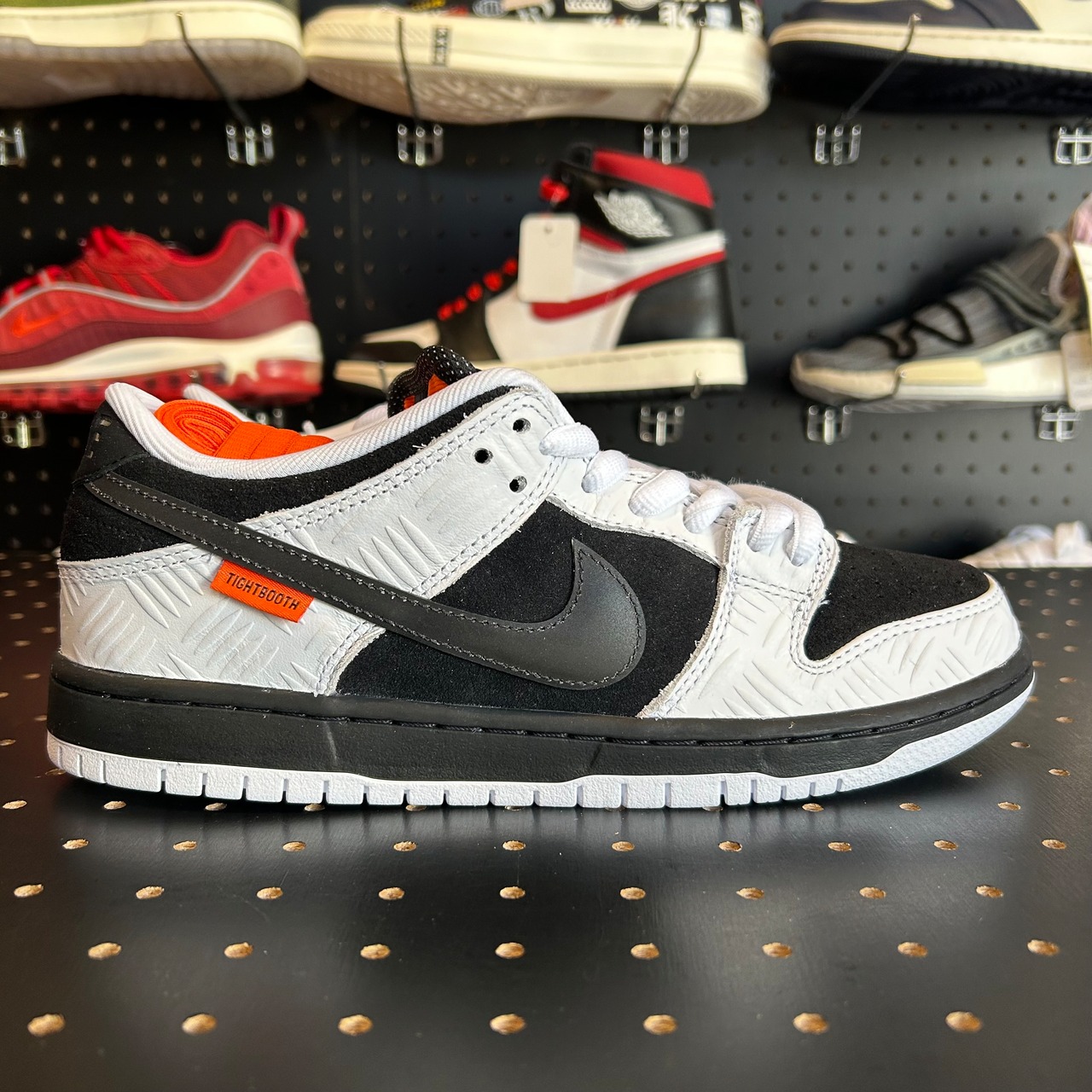 TIGHTBOOTH × Nike SB Dunk Low Pro QS "Black and White" US7.5/25.5cm