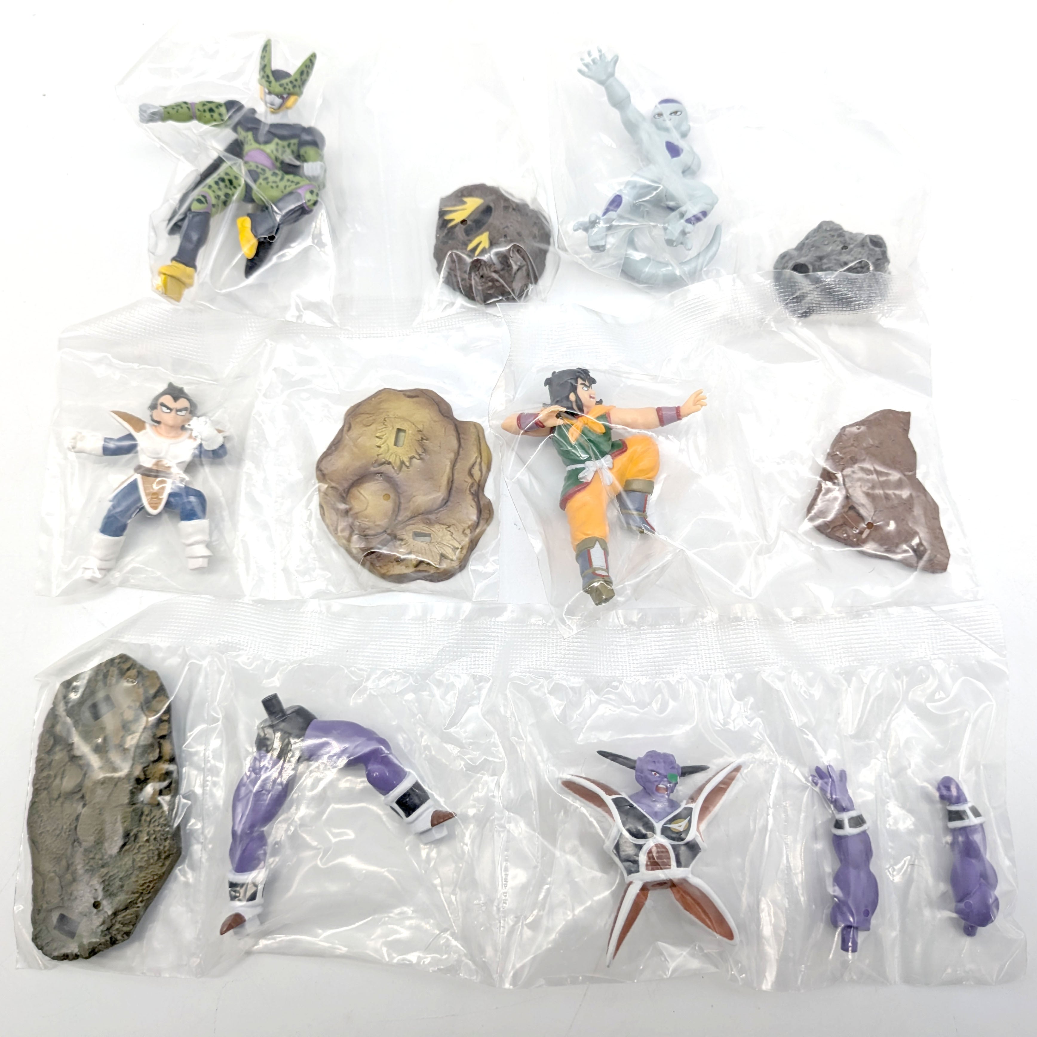 BANDAI(バンダイ)・ドラゴンボールコレクションvol.1・16体セット