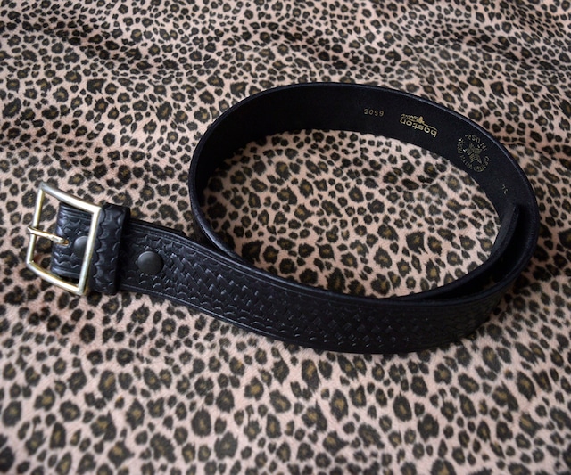 GOOD! BOSTON LEATHER BASKET WEAVE GARRISON BELT 34