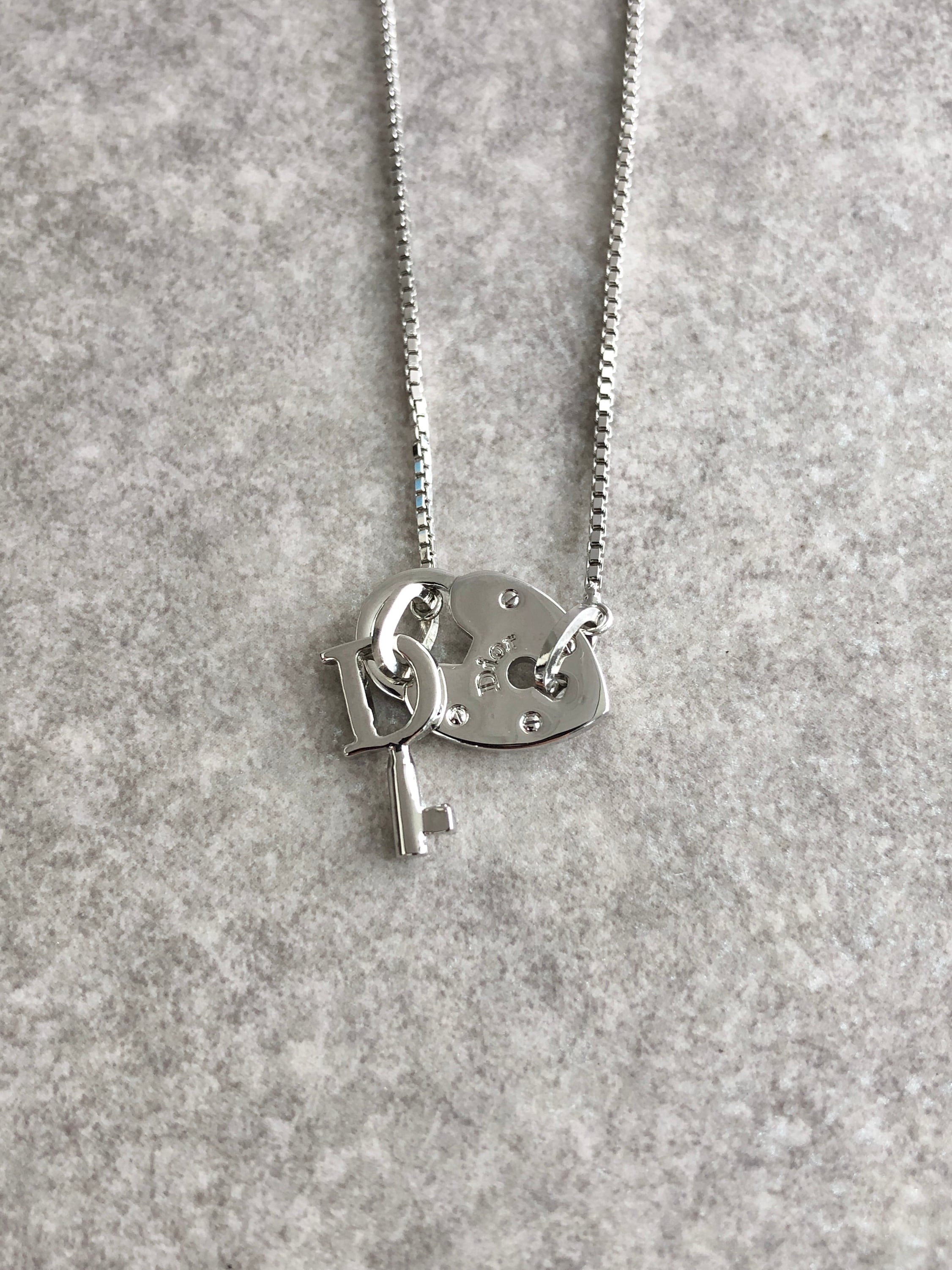 Christian Dior クリスチャン ディオール ネックレス シルバー ロック