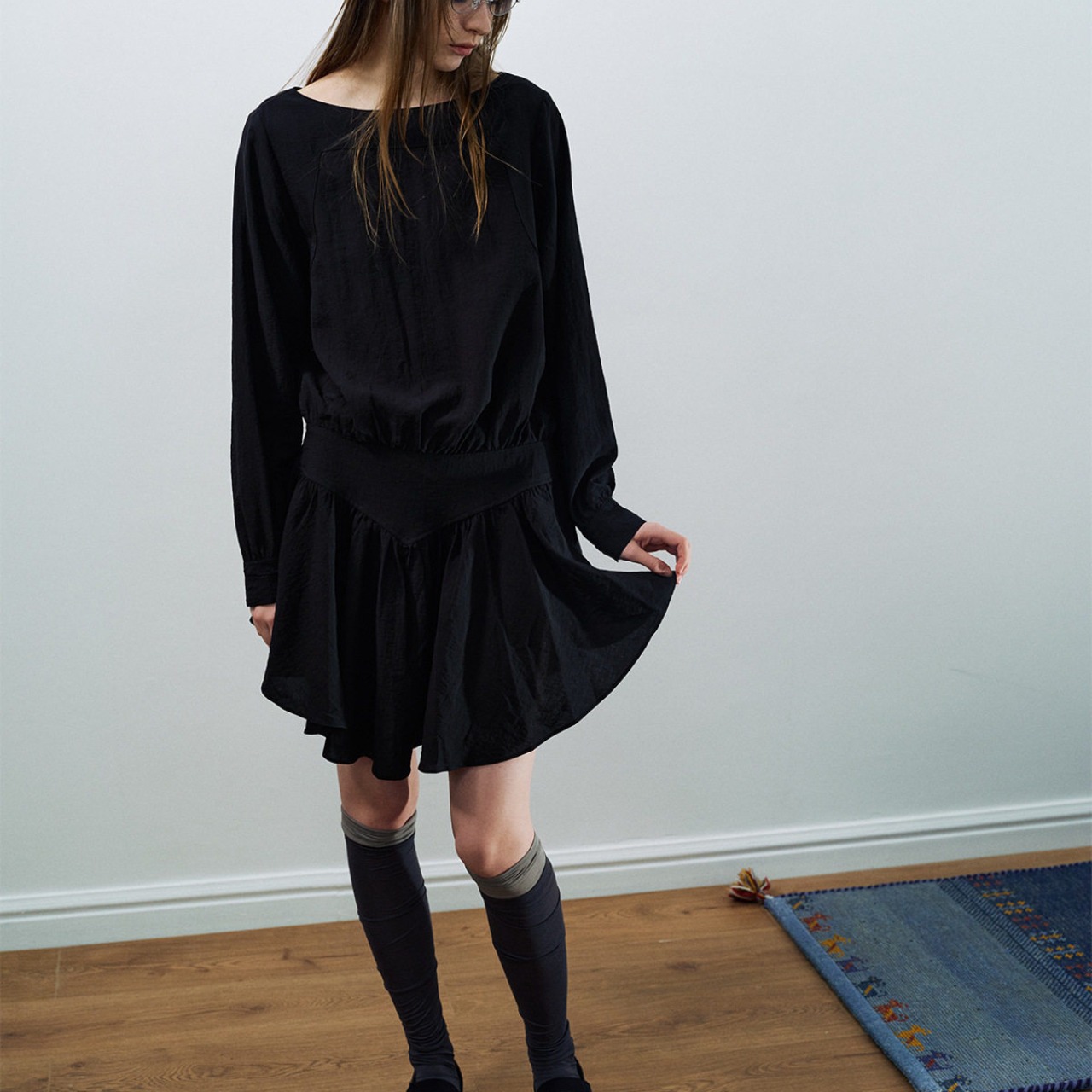 mini-length drop-waist dress ¥11,400