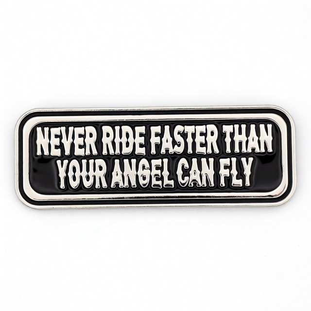 USA オートバイ バイカー モーターサイクルクラブ MC ピンバッジ ロングピン仕様 オリジナル NEVER RIDE FASTER THAN YOUR ANGEL CAN FLY  : BCMP-021