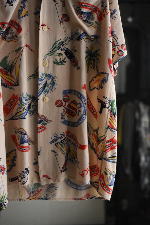 OK/50-60's "unknown" rayon hawaian shirt