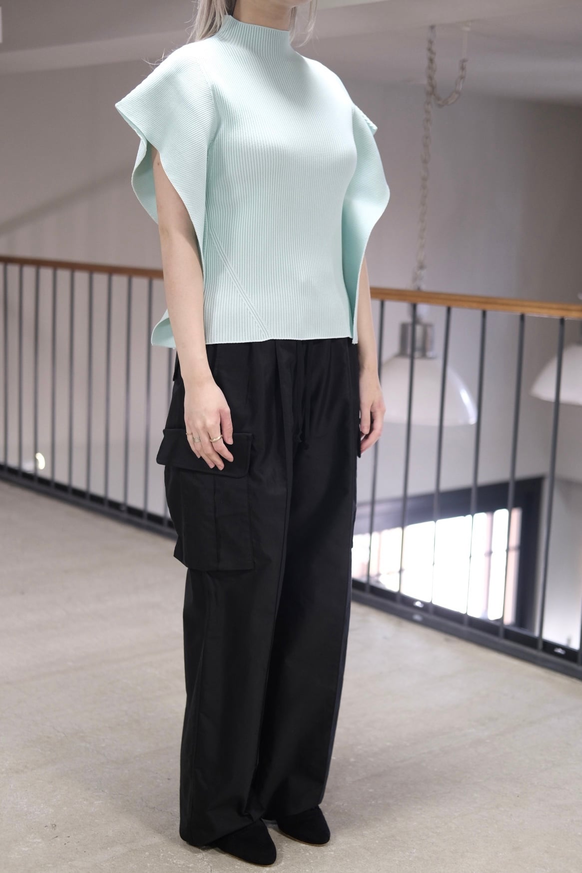 CFCL】PORTRAIT CREASE TOP -CLEARLY AQUA- | loop