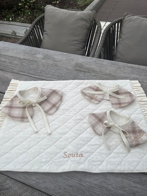 予約【pecoramou original】brown check bib