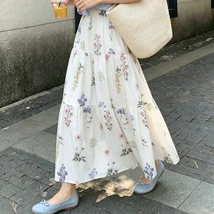 フラワープリントティアードマキシスカート ・78576 フラワープリントティアードマキシスカート ・78576