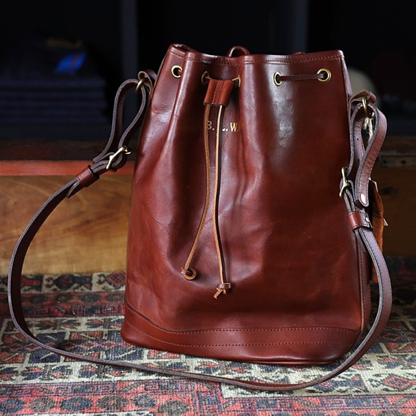 VASCO(ヴァスコ)~LEATHER WANDER PURSE BAG~