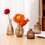 花瓶個10個セット ブラウン 茶色の花瓶 ヴィンテージクリアガラスの花瓶 ホームテーブルの装飾 センターピース用 小さな花瓶 素朴なウェディングデコレーション マルチサイズ