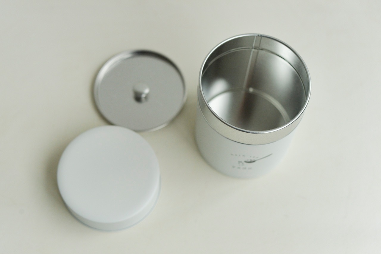 yado缶小（白）と茶葉３袋分量セット