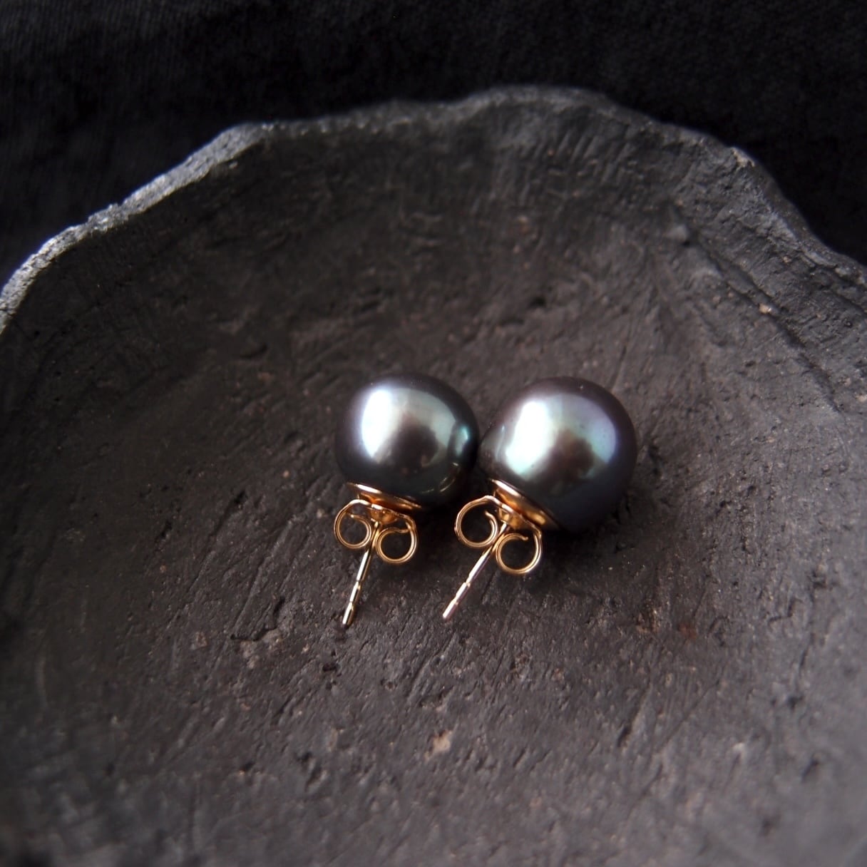 【K14gf】Baroque Pearl Earrings/Navy・バロックパール スタッドピアス