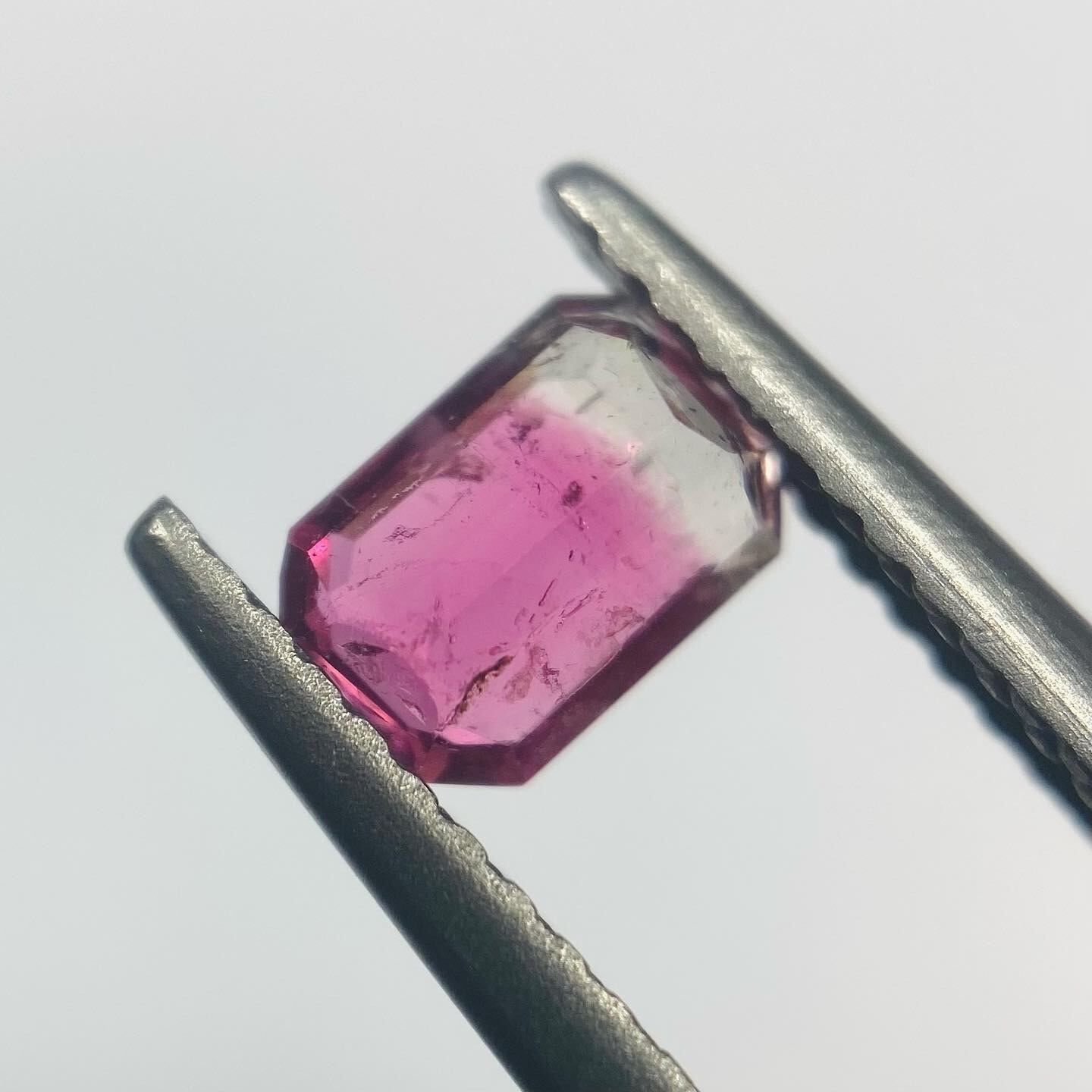 ハッピーカラーなバイカラートルマリン