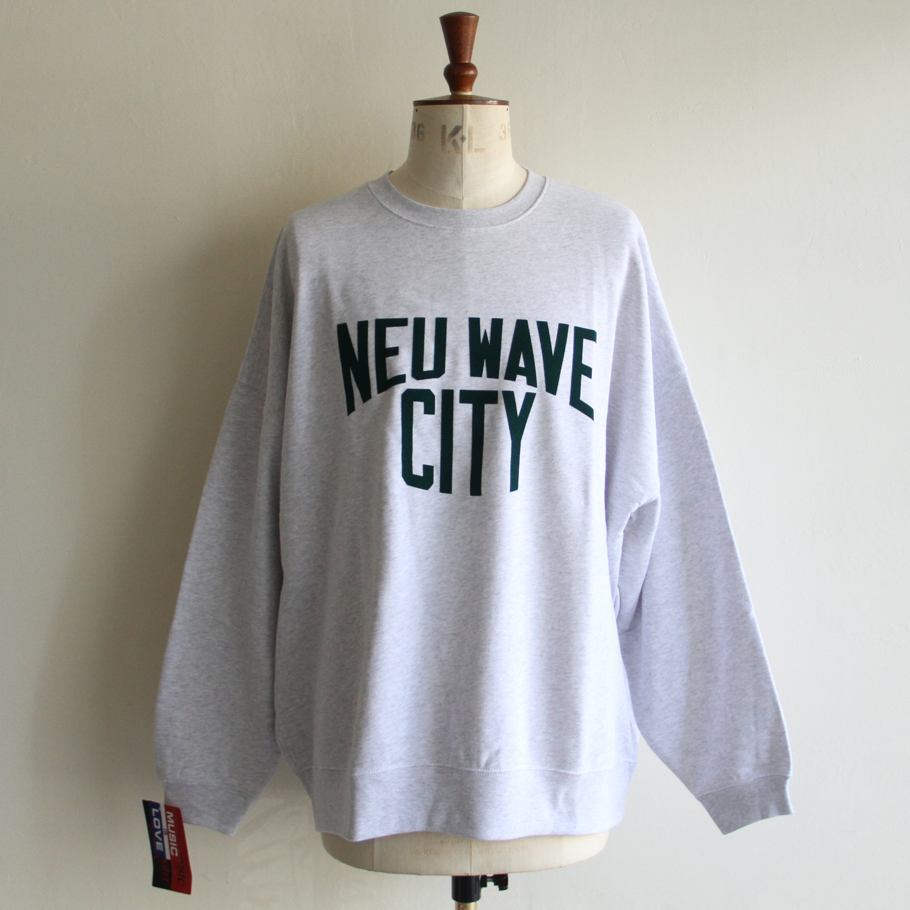 is-ness music【 mens 】NEU WAVE sweat shirt