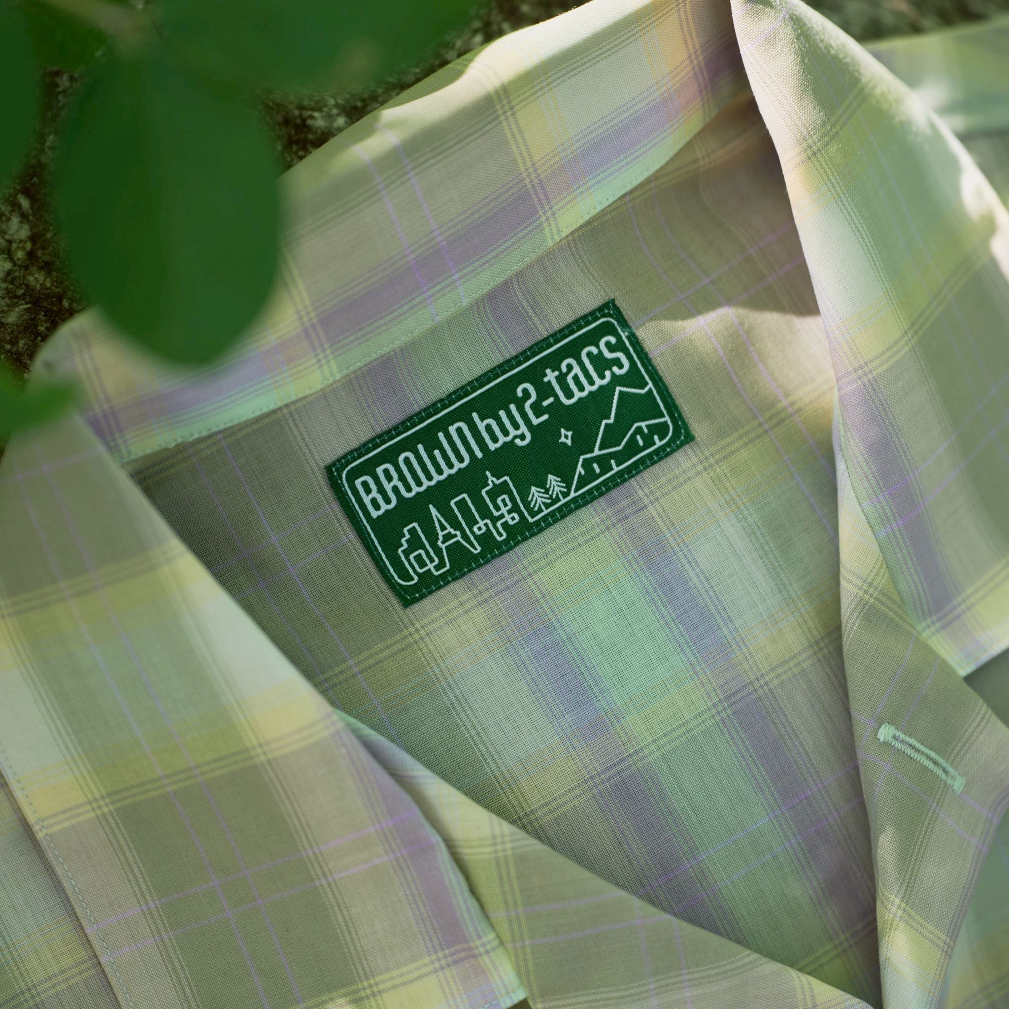 Brown by 2tacs / B33-S004 