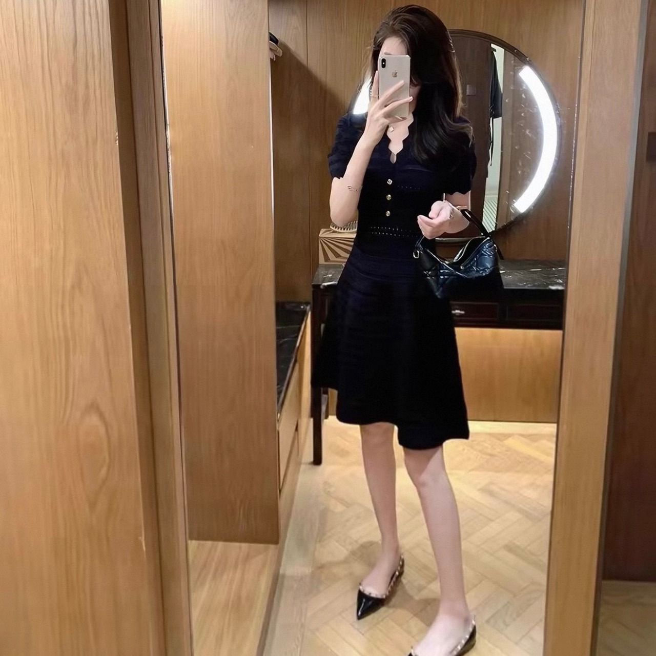 Elegant V-Neck One-Piece Dress