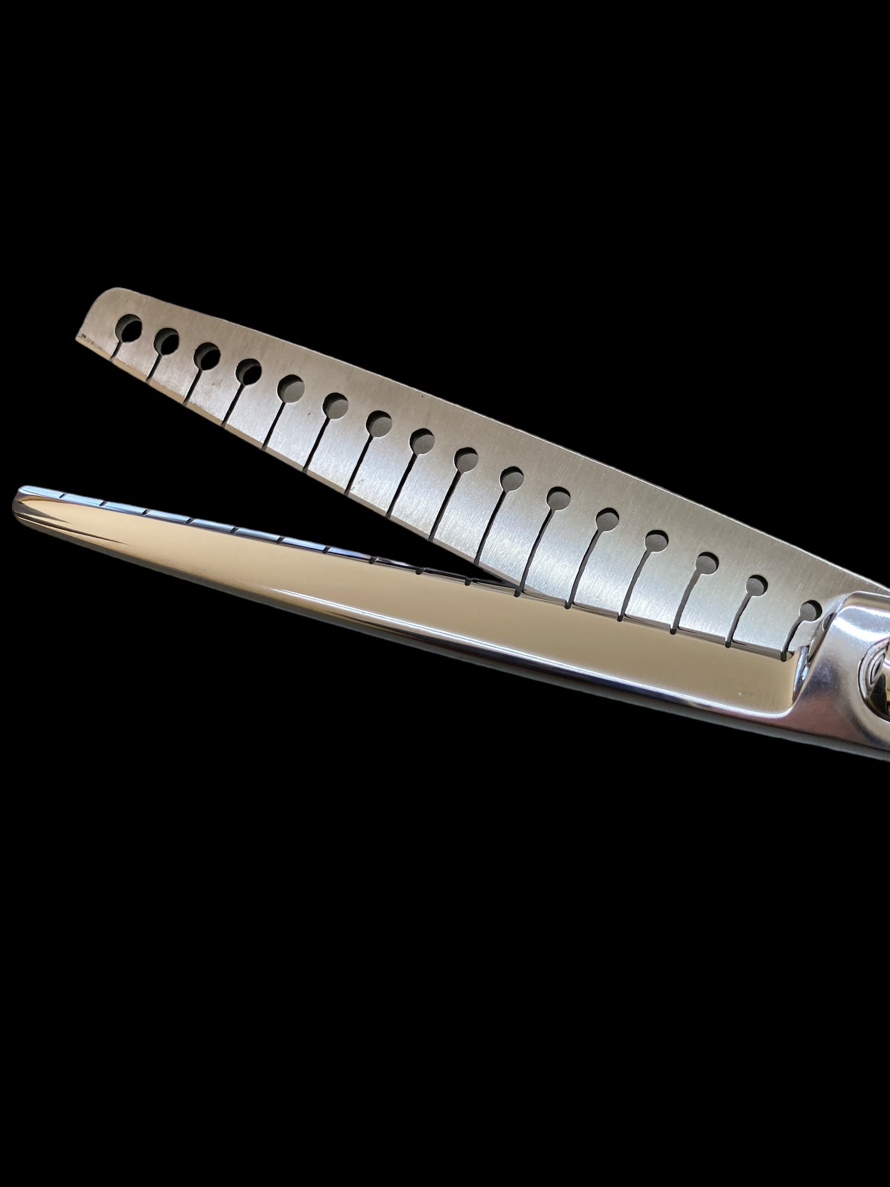 7インチトリミングシザー 60%のスキ率 | ハサミ格安情報 理容師 美容