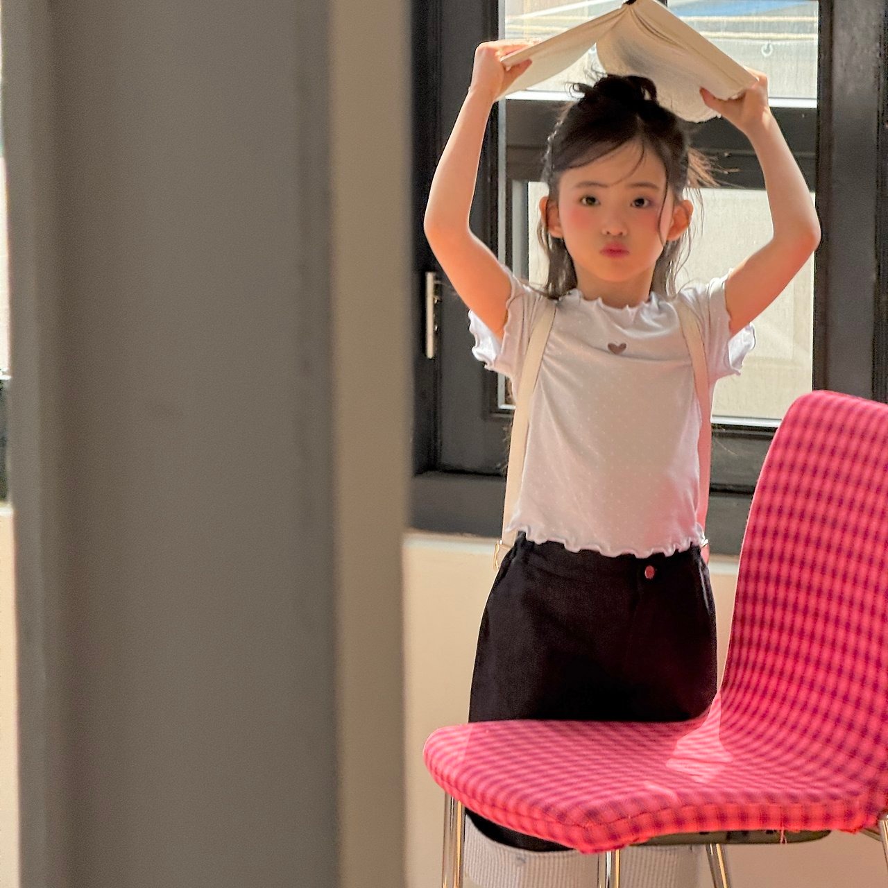 [ninibello] Dot Heart Punching Tee +fee2 / [니니벨로] 도트하트펀칭티