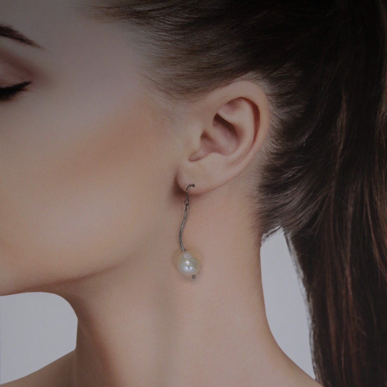 シンプルだけど他にはないデザイン！在庫限り パール パイプ デザインピアス sl3_8_1_0521pp01