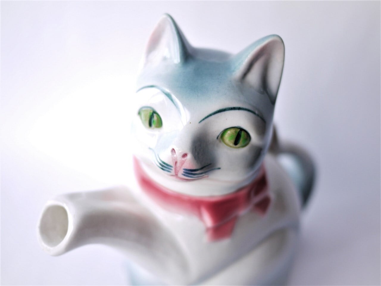 灰白ネコ 陶器ティーポット Cortendorf ドイツ