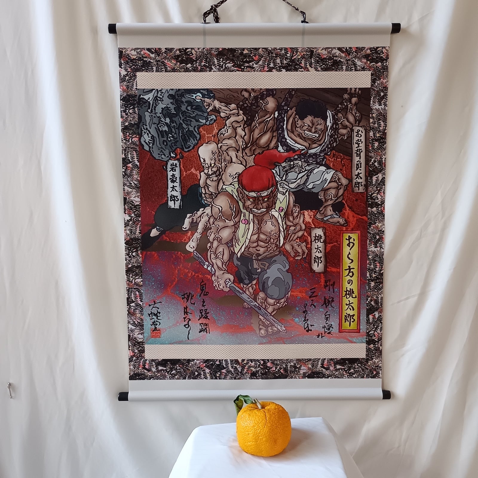 ミニ掛け軸】おら方の桃太郎(宮城・気仙沼市) | 大蛇堂-おろちどう-