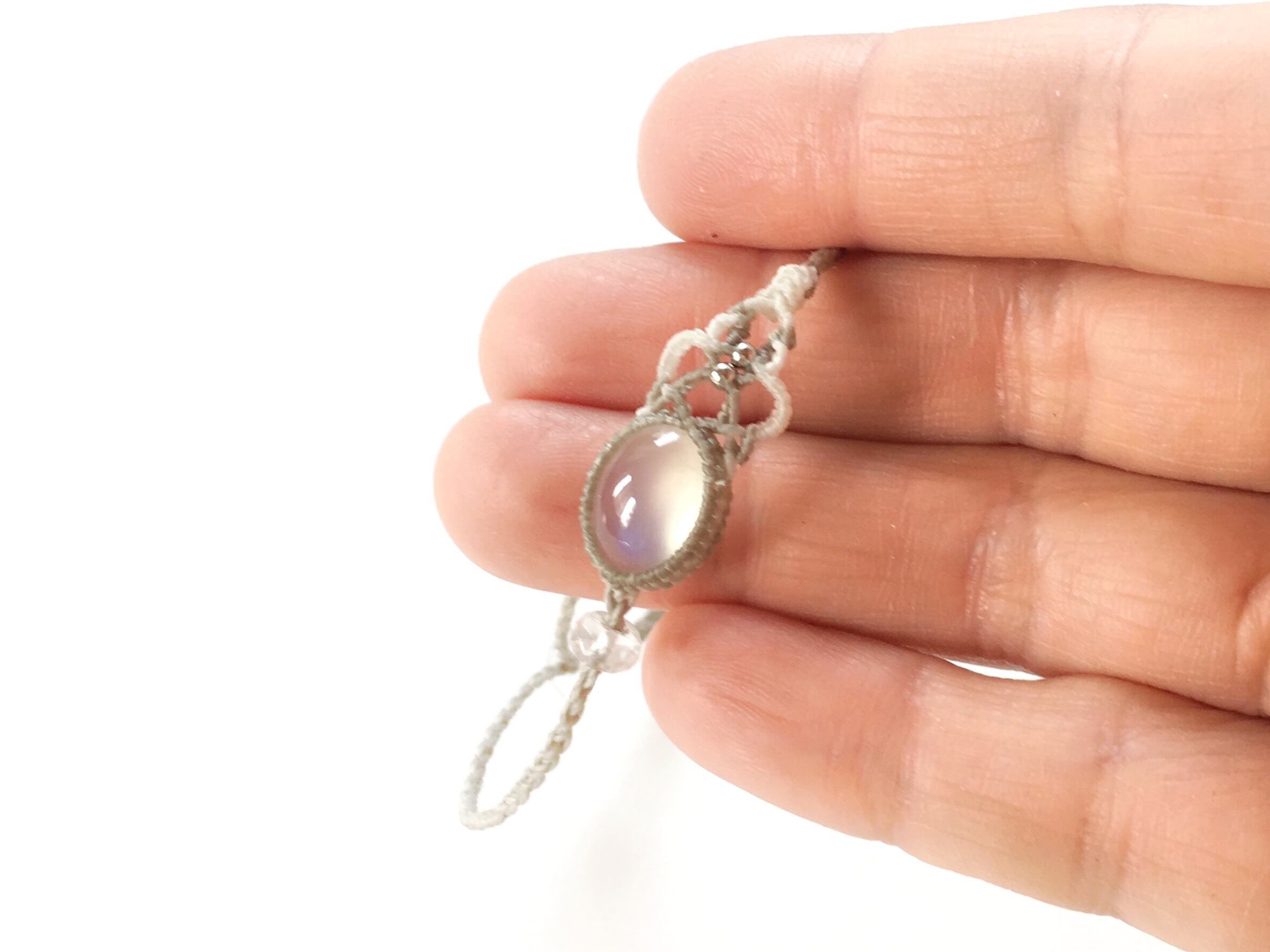 ペリステライト macramé bracelet