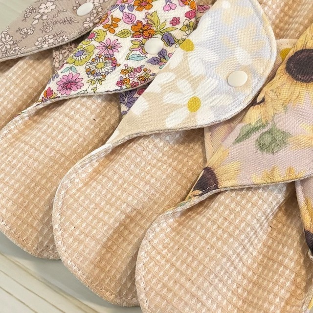 22cm ワッフル オーガニック 布ナプキン 防水仕様 4枚セット 普通の日用 244