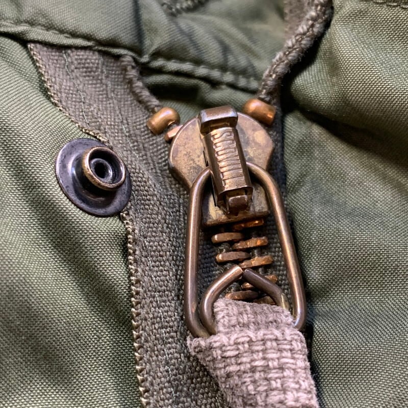 80's U.S.ARMY PARKA EXTREME COLD WEATHER M-65 FISHTAIL PARKA フィールドパーカー  フィッシュテール シェルのみ CARBONHILL MFG.CO. DLA100-83-C-0441 ミリタリー 米軍 SMALL 希少 ヴィンテージ 