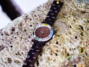 銘木黒檀の押花紫陽花の腕時計