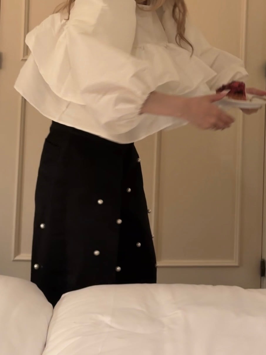 MARRYME PERL LOGO PANTS | MARRY ME.official