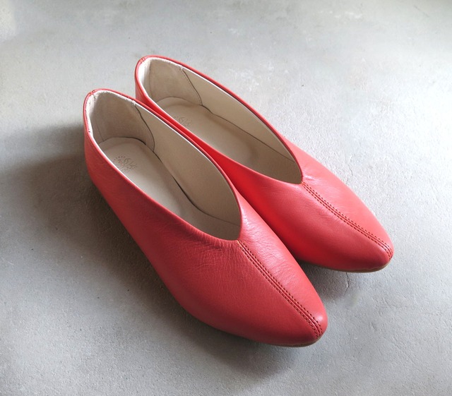 【肌なじみ抜群!】フラミンゴピンクの本革パンプス ❄︎made in Japan❄︎