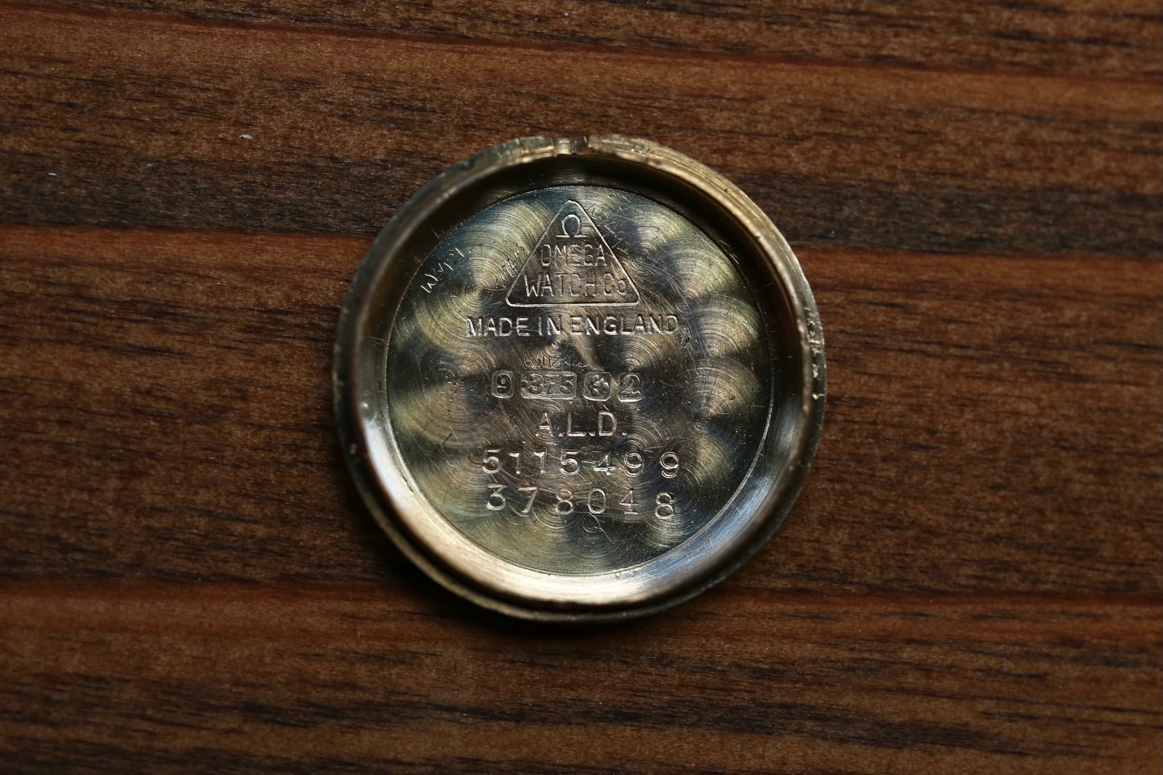 OMEGA】 1965 オメガ レディース2針 9金無垢 英国仕様 ホワイト