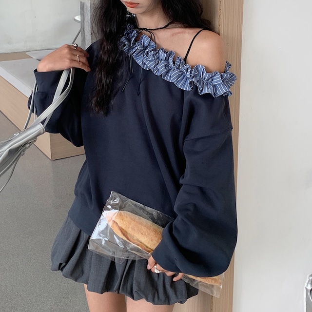 one shoulder frill sweatshirt J00197