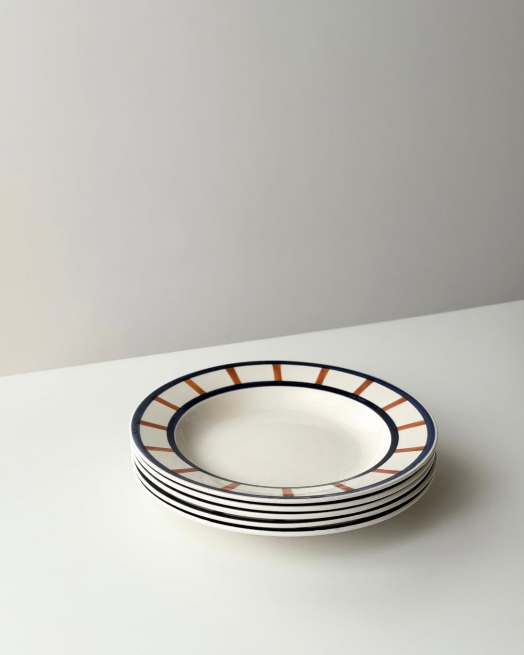 Creil et Montereau クレイユモントロー / “Bearn” オレンジバスクの深皿プレート c