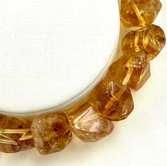 (01091)（内径選べる）シトリン　ハニーシトリン【ラフカット】Citrine　黄水晶　フリーカット　細石カット　パワーストーン　天然石　パワーストーンブレスレット