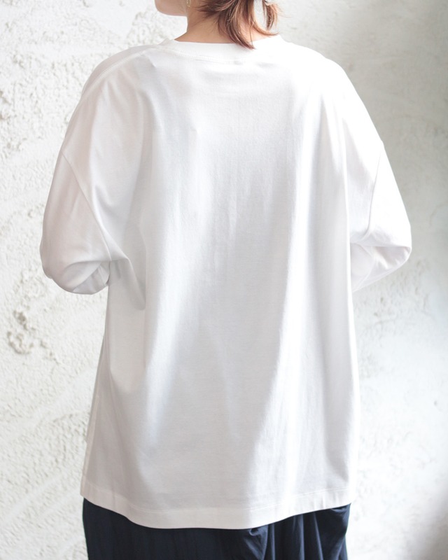 【hunch】コンパクトスムース箔プリント ロングTシャツ　(260907)