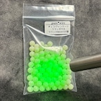 【お得パック】蛍光 ウランガラス ヴィンテージチェコビーズ ラウンド 6mm 120個入