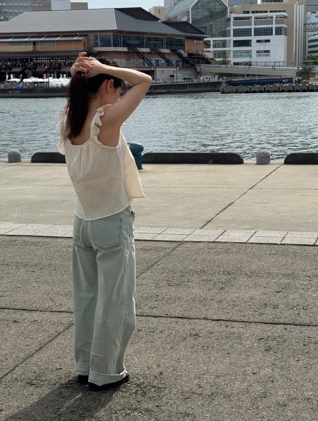 (即納) ounce / Any frill blouse -cream-