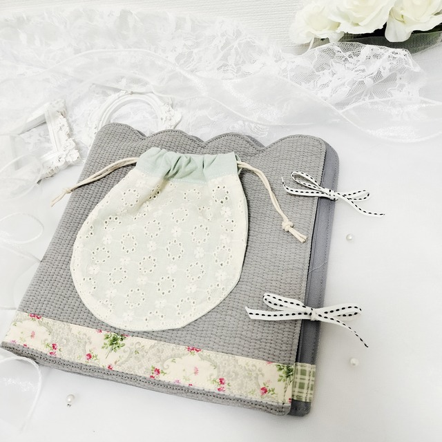 大人の移動ポケット　バッグに入れて便利！　爽やかグレー&グレイスフラワー