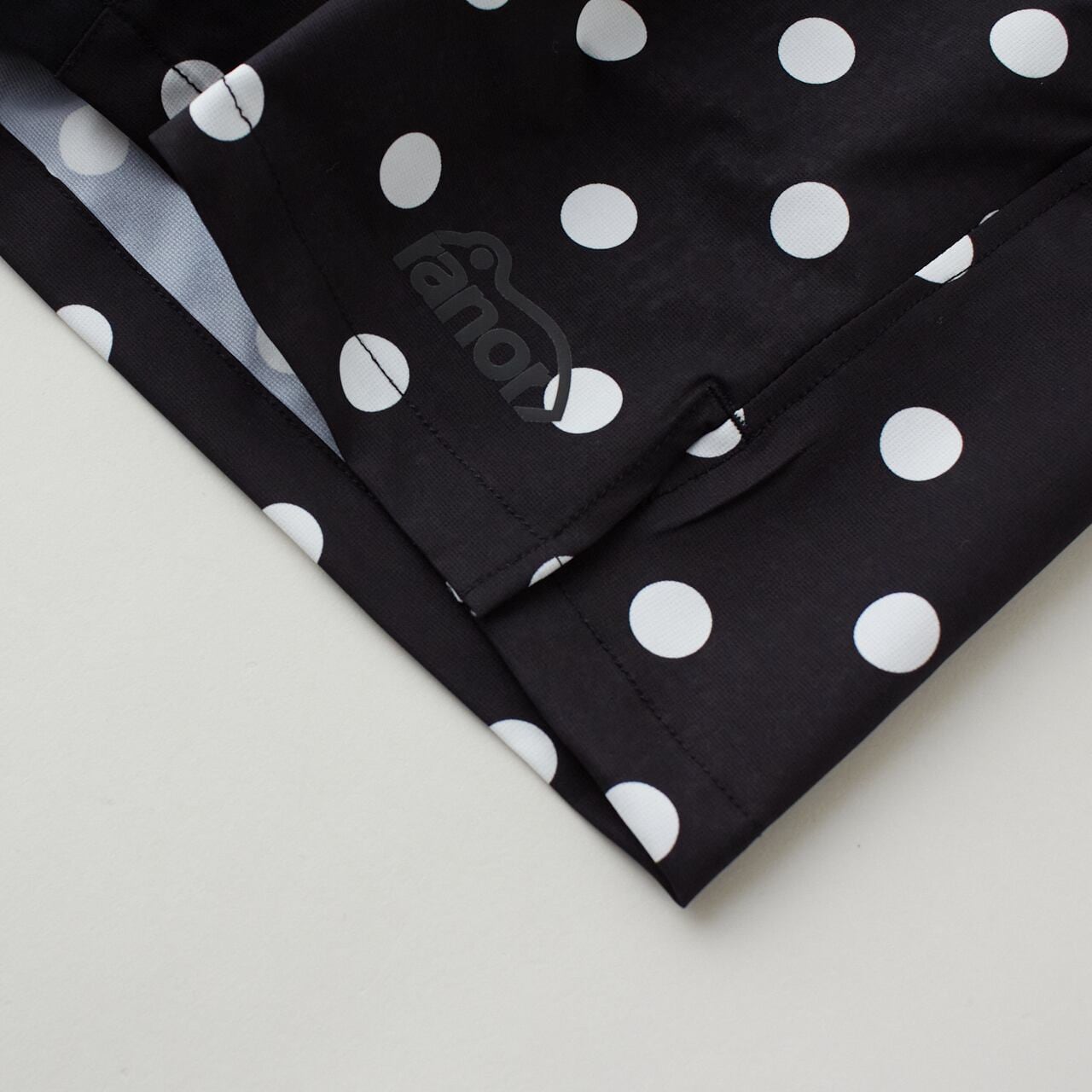 ranor（ラナー）DOTS MIDDLE SHORTS - BLK×WH.dots メンズ・レディース