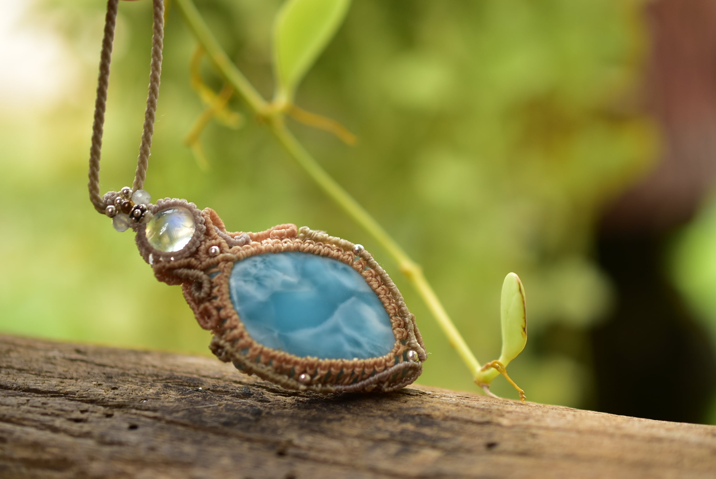 ☆ラリマー 月形 ペンダント④(値引不可) ラリマーペンダント